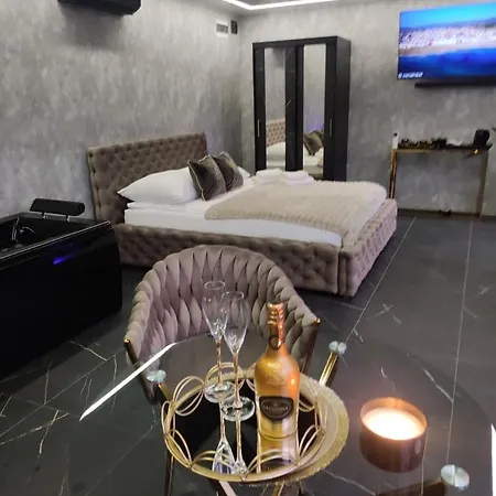 住宿加早餐酒店 Wrzos