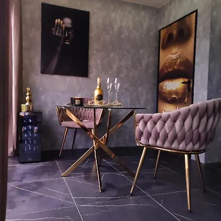 Wrzos 住宿加早餐酒店