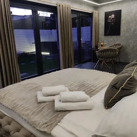 住宿加早餐酒店 Wrzos