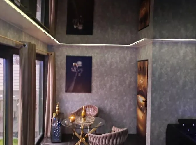 Wrzos Bed & Breakfast 3*