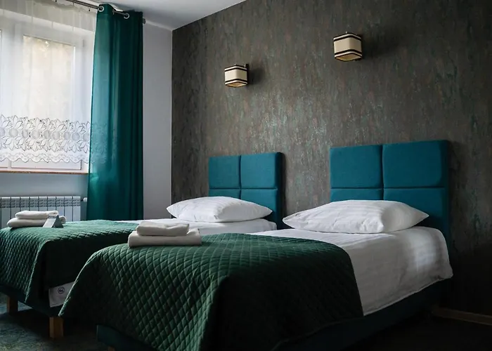 Wrzos Bed & Breakfast 3*